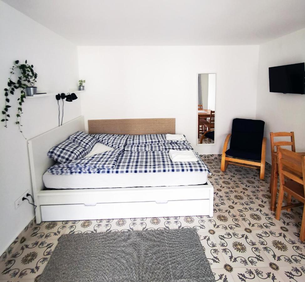 Nest Apartman บาลาตอนซาร์โซ ภายนอก รูปภาพ