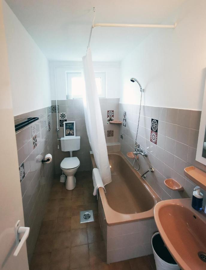 Nest Apartman บาลาตอนซาร์โซ ภายนอก รูปภาพ